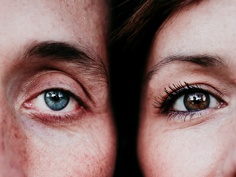 Halbporträt von Mann und Frau