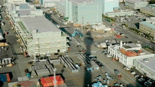 Schatten eines Turms.