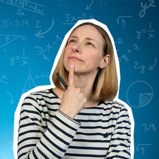 Presenterin der Folge zum Rechnen mit der Quadratwurzel im kolleg24 Mathematik