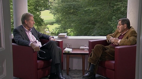 Ulrich Wickert (links) im Gespräch mit Günter Grass.