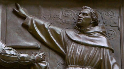 Metall-Relief Luthers.