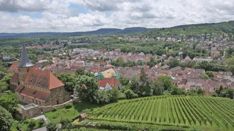 Burgruine bei Weinsberg vor der Zerstörung (Animation)