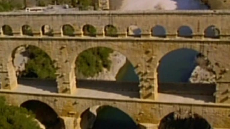 Ein römisches Äquadukt (Foto: SWR – Screenshot aus der Sendung)