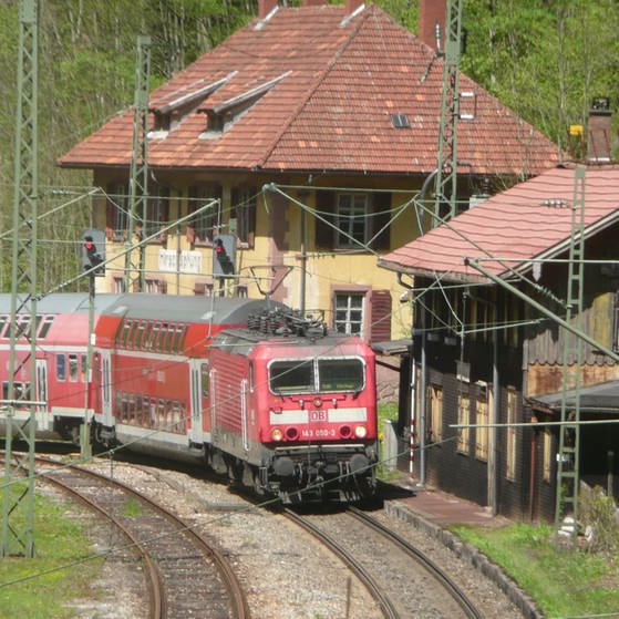 Zug der Höllentalbahn (Foto: Tilmann Büttner)
