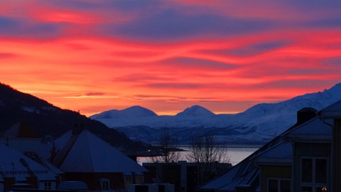 Mittags in Nordnorwegen: Im Winter kommt die Sonne nicht über den Horizont.