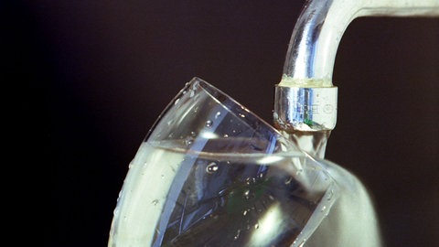 Nicht überall auf der Erde kann man einfach den Wasserhahn aufdrehen, um an sauberes Trinkwasser zu kommen.