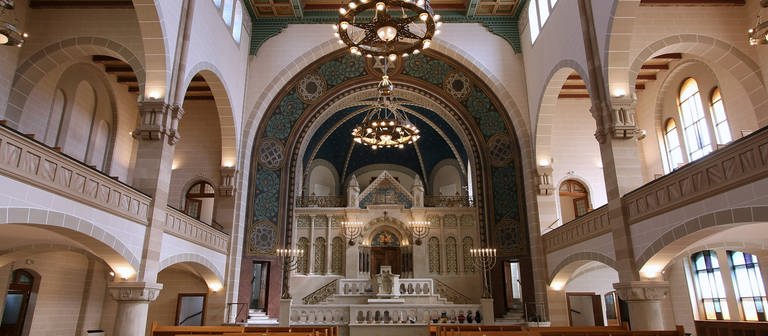 Innenansicht einer Synagoge. (Foto: MAGO/BRIGANI-ART/Bartilla)