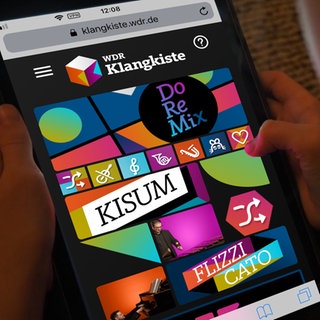 Kind nutzt WDR Klangkiste am Tablet