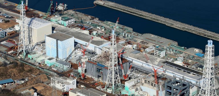 Atomkraftwerk in Fukushima in Japan nach dem Reaktorunglück 2011 (Foto: IMAGO, IMAGO / Kyodo News)