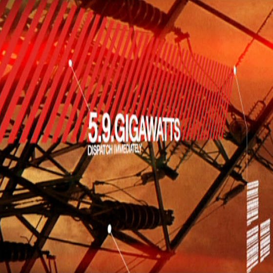 Eine Stromtrasse in Nahaufnahme schräg von unten in einem Rotton fotografiert. Darüber wurden rote Striche und der Schriftzug "5.9 Gigawatts - Dispatch immediately" gelegt. (Foto: SWR/Mosaic Films – Screenshot aus der Sendung)