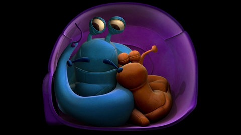 Große und kleine Schnecke eng beieinander im Häuschen.