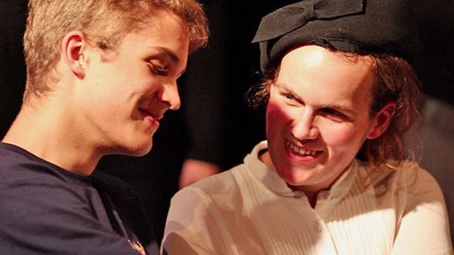 Julius auf der Bühne