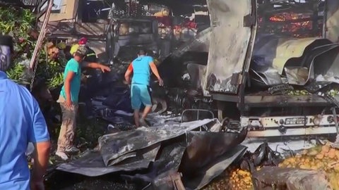 Durch Bombe zerstörter Bus