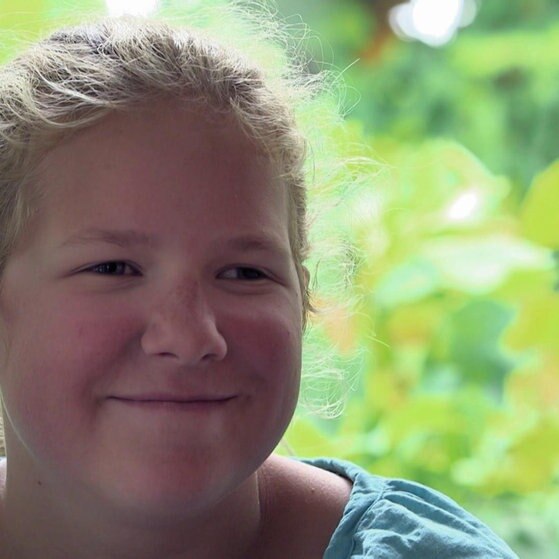 Porträtbild Rebekka.