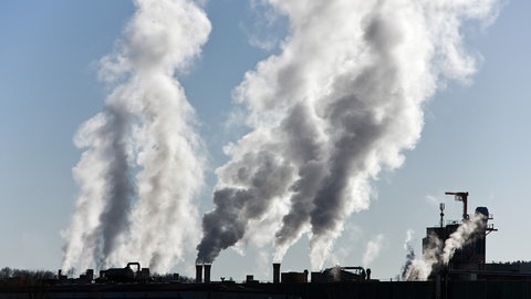 Treibhausgase aus Industrietürmen