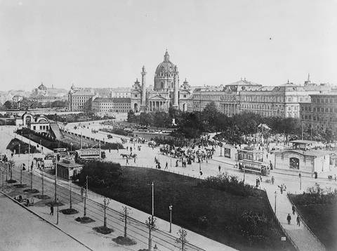 Wien, Karlsplatz und Karlskirche, 13. Juni 1923 (Foto: Imago, Topfoto)