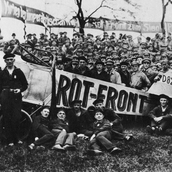 Demo der KPD in Berlin (Foto: Imago, United Archives International)