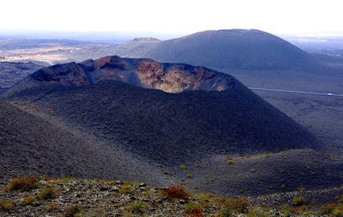 Ein Vulkankegel (Foto: colourbox)