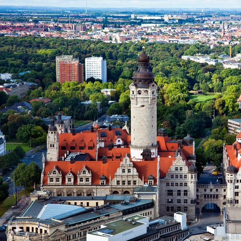 Leipziger Rathaus mit Stadtwald