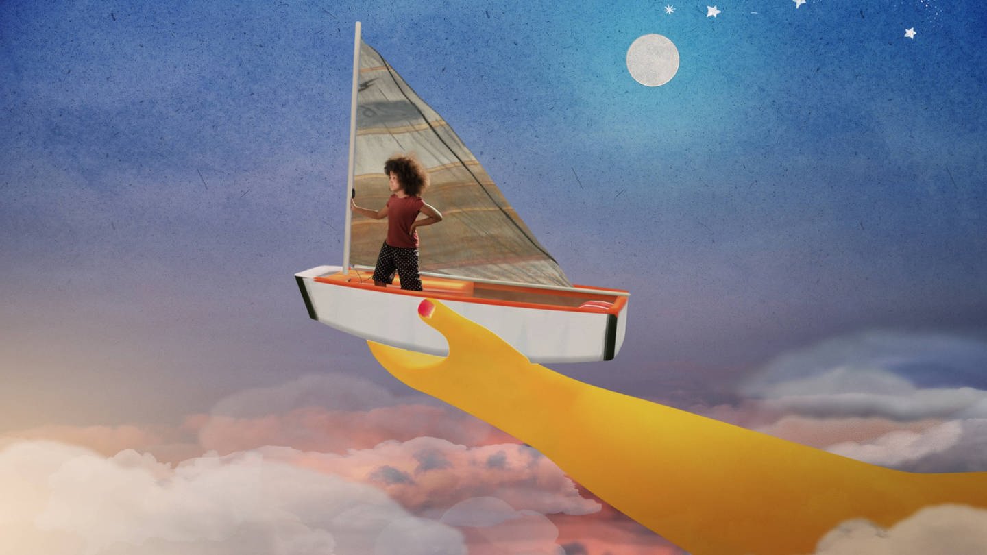 Zeichnung von einem Kind in einem Boot über den Wolken, das von einer großen Hand gehalten wird. (Foto: WDR/Bildersturm)
