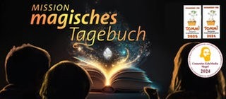 Kinder vor dem magischen Tagebuch