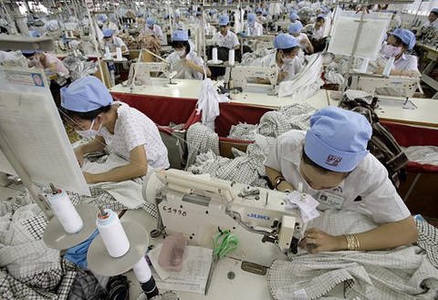 Bild einer Textilfabrik (Foto: picture-alliance/ dpa)