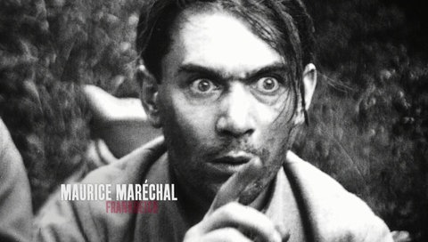 Soldat mit verängstigtem Blick