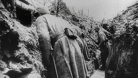 Soldaten im Schützengraben