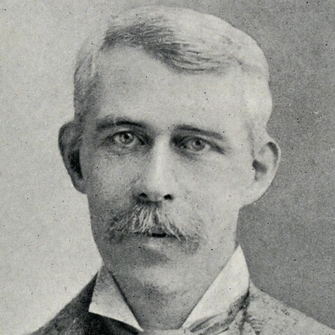 Schwarz-weiß Aufnahme von Charles Edward Montague.