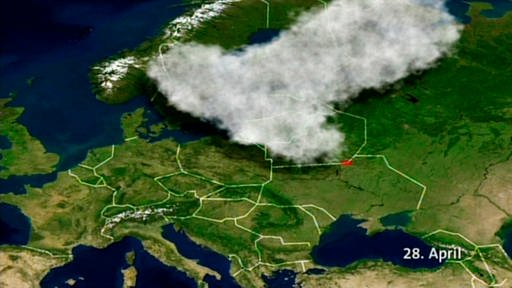 Karte von Europa, eingezeichnet sind Tschernobyl und eine Wolke, die bis Skandinavien reicht. (Foto: Screenshot aus der Sendung „Die Schlacht von Tschernobyl“)