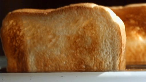Geröstete Toastscheiben. (Foto: SWR – Screenshot aus der Sendung)
