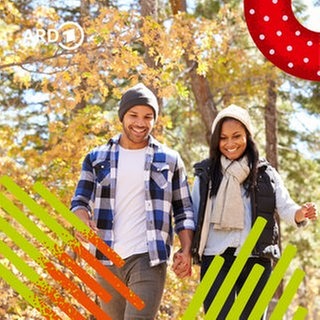 Frau und Mann im Wald