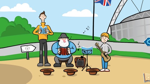 Drei Straßenmusiker spielen vor einem Stadion.
