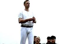 Klootschießer in Unterwäsche