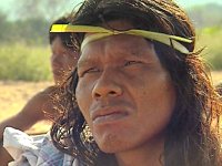 Gesicht eines Krahô Indianer