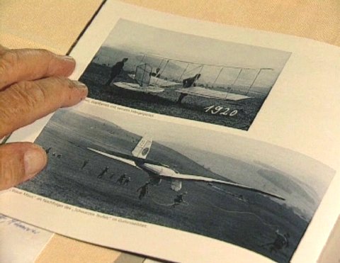 Buch über Segelfliegen [Klick auf das Bild, schließt das Fenster]