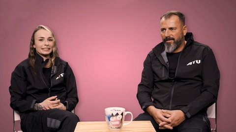 Mechatroniker und Mechatronikerinnen erzählen von ihrem Beruf.