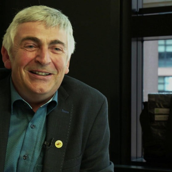 Martin Häusling in Büro.