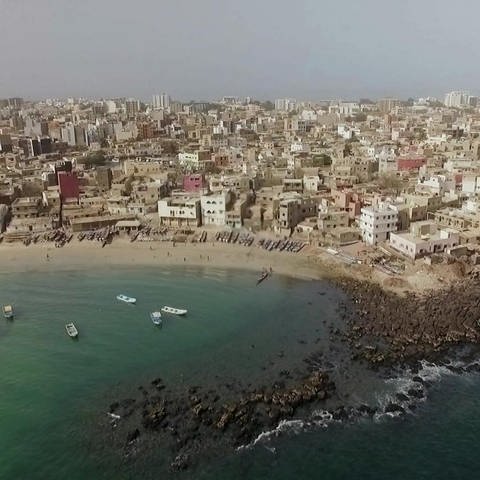 Dakar (französisch) · Städte am Meer (OV) (Foto: SWR)
