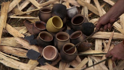 Brennen der Keramik (Foto: SWR)