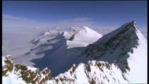 Antarctic glaciers and Patagonian icefields (Foto: SWR / WDR / DW)