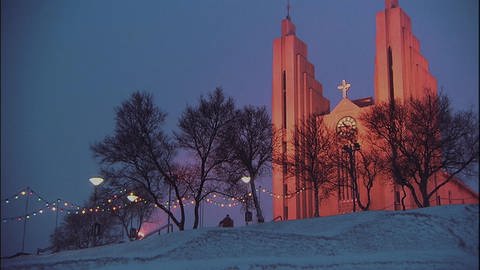 Gottesdienst und Weihnachtsschmaus (Foto: WDR)