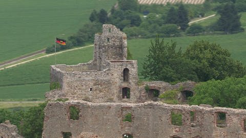 Die Gefahren für die Burgen (Foto: SWR / WDR)