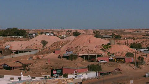 The world's largest opal field at Coober Pedy (Foto: SWR)