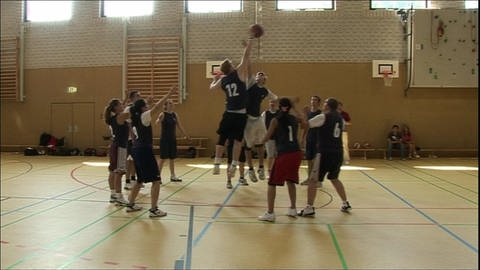 Ein Basketballspiel. (Foto: WDR)