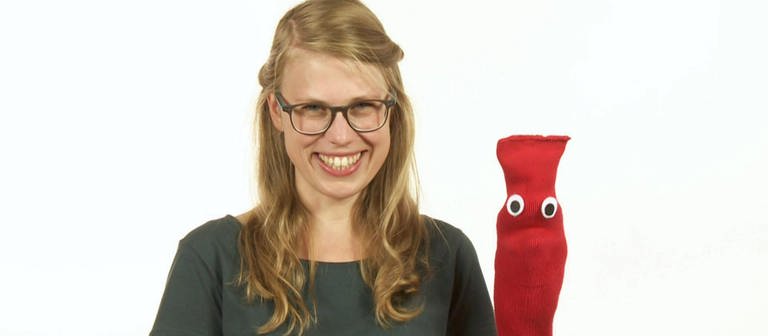 Esther und die rote Socke. (Foto: WDR)