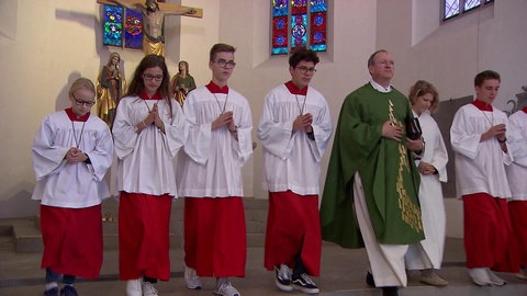 Jugendliche und Kirche · Christentum