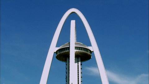 Wenn Türme wachsen · Achtung! Experiment