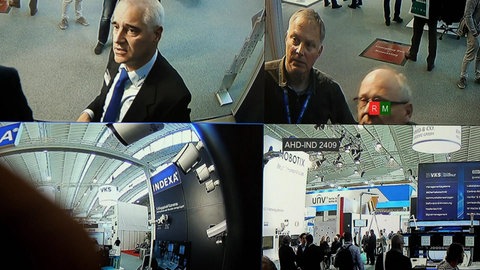 Videoüberwachung · Die Sofa-Richter