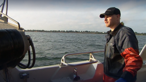 Wie arbeitet ein selbständiger Fischer? · Frage trifft Antwort